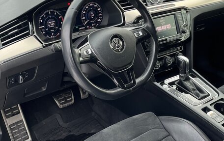 Volkswagen Passat B8 рестайлинг, 2017 год, 2 000 000 рублей, 18 фотография