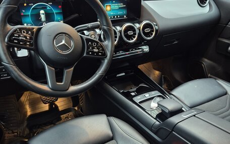 Mercedes-Benz B-Класс, 2019 год, 2 050 000 рублей, 3 фотография