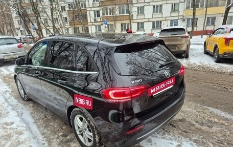 Mercedes-Benz B-Класс, 2019 год, 2 050 000 рублей, 5 фотография