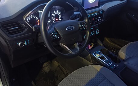 Ford Escape, 2020 год, 1 999 000 рублей, 8 фотография