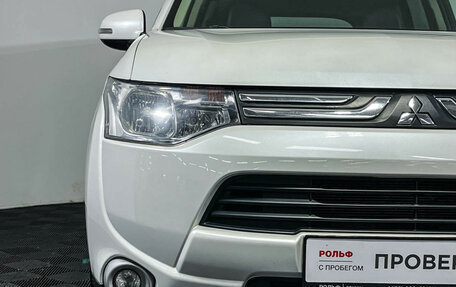 Mitsubishi Outlander III рестайлинг 3, 2014 год, 1 547 000 рублей, 16 фотография