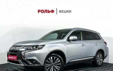 Mitsubishi Outlander III рестайлинг 3, 2020 год, 3 197 000 рублей, 1 фотография