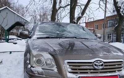 Toyota Avensis III рестайлинг, 2005 год, 675 000 рублей, 1 фотография