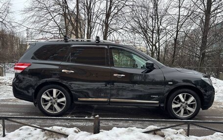 Nissan Pathfinder, 2015 год, 1 745 000 рублей, 4 фотография