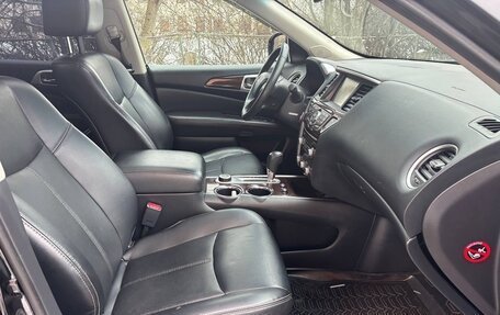 Nissan Pathfinder, 2015 год, 1 745 000 рублей, 10 фотография