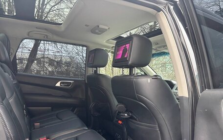 Nissan Pathfinder, 2015 год, 1 745 000 рублей, 16 фотография