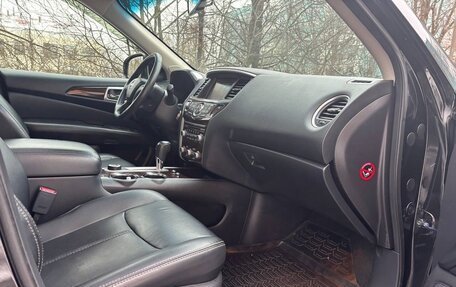 Nissan Pathfinder, 2015 год, 1 745 000 рублей, 9 фотография