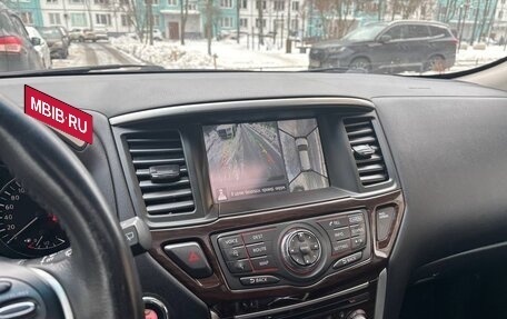 Nissan Pathfinder, 2015 год, 1 745 000 рублей, 14 фотография