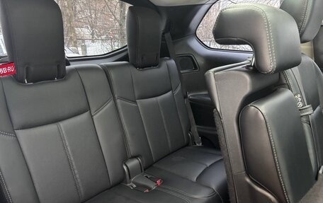 Nissan Pathfinder, 2015 год, 1 745 000 рублей, 12 фотография