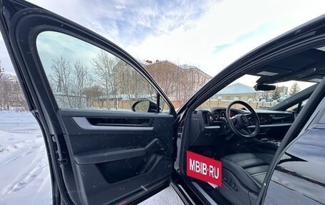 Porsche Cayenne III, 2024 год, 15 000 000 рублей, 12 фотография