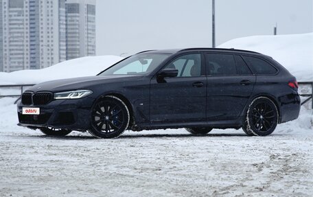 BMW 5 серия, 2020 год, 5 150 000 рублей, 2 фотография