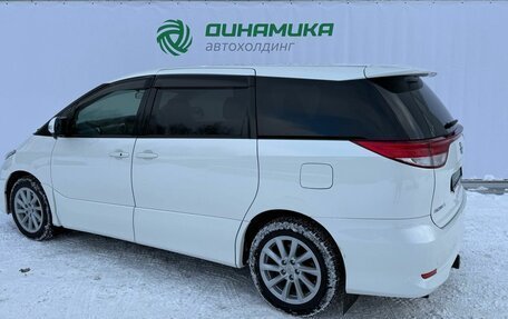Toyota Estima III рестайлинг -2, 2012 год, 1 560 000 рублей, 7 фотография