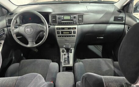 Toyota Corolla, 2003 год, 645 000 рублей, 9 фотография