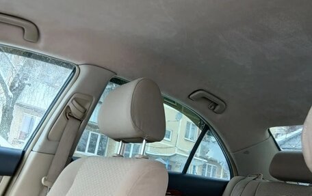 Toyota Avensis III рестайлинг, 2005 год, 675 000 рублей, 9 фотография