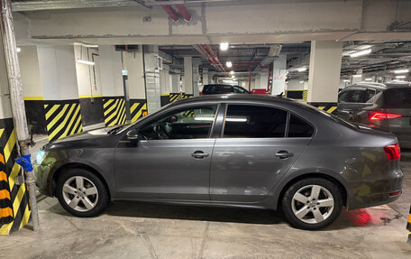 Volkswagen Jetta VI, 2014 год, 990 000 рублей, 3 фотография