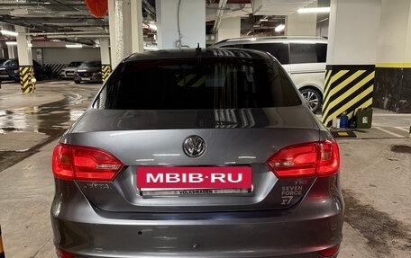 Volkswagen Jetta VI, 2014 год, 990 000 рублей, 6 фотография