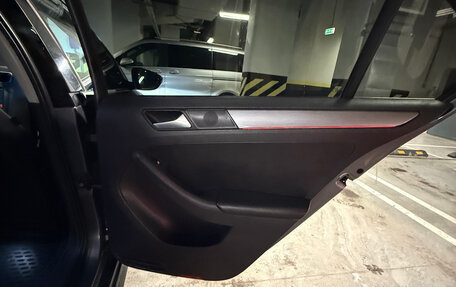 Volkswagen Jetta VI, 2014 год, 990 000 рублей, 16 фотография