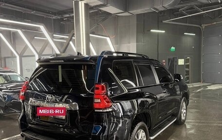 Toyota Land Cruiser Prado 150 рестайлинг 2, 2018 год, 6 050 000 рублей, 4 фотография