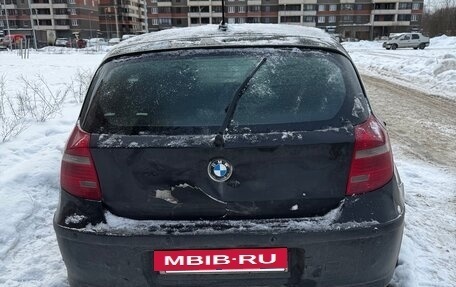 BMW 1 серия, 2008 год, 500 000 рублей, 2 фотография