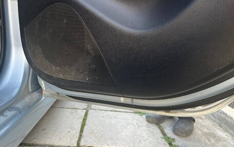 Hyundai Solaris II рестайлинг, 2011 год, 950 000 рублей, 5 фотография