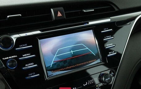 Toyota Camry, 2018 год, 2 799 700 рублей, 15 фотография