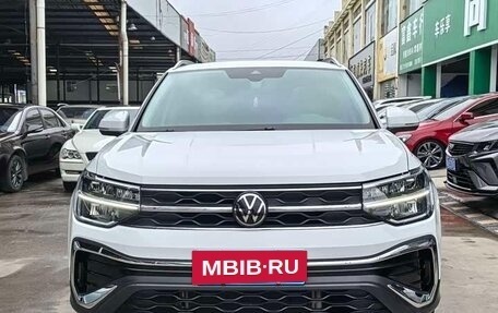 Volkswagen Tharu, 2024 год, 2 265 400 рублей, 2 фотография