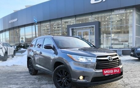 Toyota Highlander III, 2014 год, 3 150 000 рублей, 3 фотография