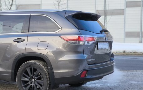 Toyota Highlander III, 2014 год, 3 150 000 рублей, 8 фотография