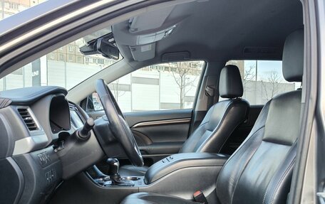 Toyota Highlander III, 2014 год, 3 150 000 рублей, 11 фотография