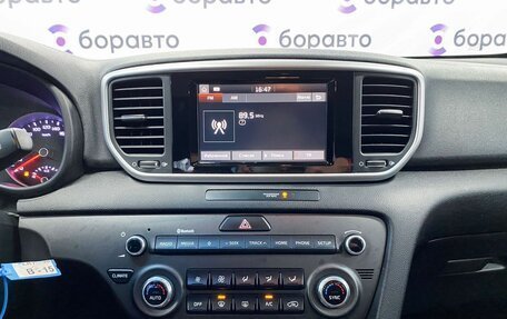 KIA Sportage IV рестайлинг, 2018 год, 2 359 000 рублей, 16 фотография