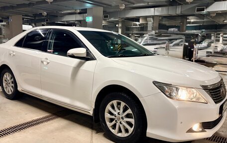 Toyota Camry, 2014 год, 1 545 000 рублей, 4 фотография