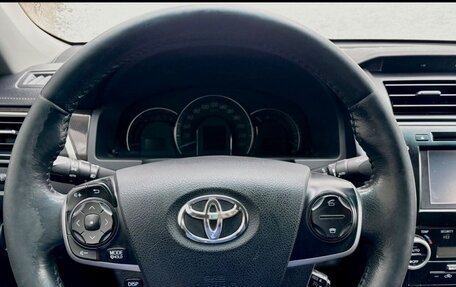 Toyota Camry, 2014 год, 1 545 000 рублей, 14 фотография