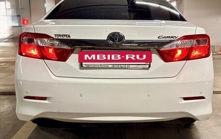 Toyota Camry, 2014 год, 1 545 000 рублей, 10 фотография