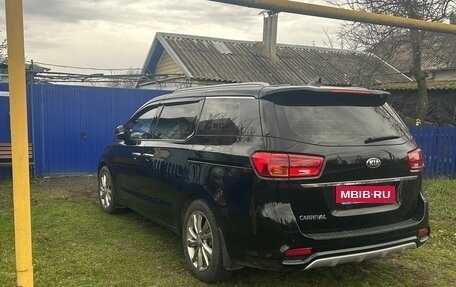 KIA Carnival III, 2020 год, 2 899 000 рублей, 5 фотография