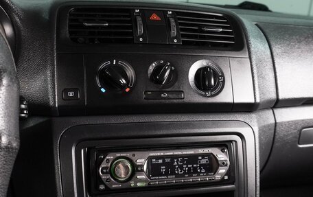 Skoda Fabia II, 2011 год, 579 000 рублей, 12 фотография