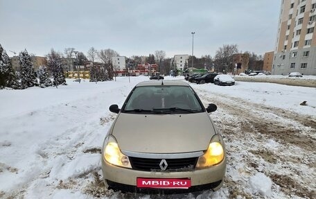 Renault Symbol, 2010 год, 300 000 рублей, 1 фотография