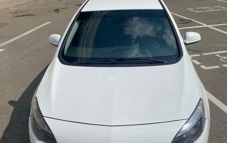 Opel Astra J, 2013 год, 630 000 рублей, 3 фотография