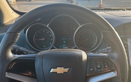 Chevrolet Cruze II, 2012 год, 820 000 рублей, 12 фотография