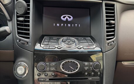 Infiniti FX II, 2012 год, 2 220 000 рублей, 11 фотография