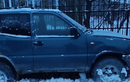 Nissan Terrano II рестайлинг, 1994 год, 220 000 рублей, 3 фотография