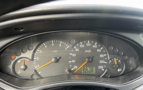 Ford Focus IV, 2003 год, 215 000 рублей, 4 фотография