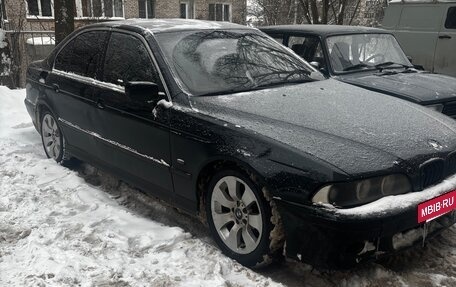 BMW 5 серия, 1998 год, 300 000 рублей, 3 фотография