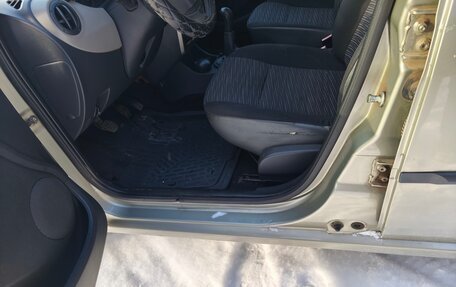 Renault Logan I, 2012 год, 520 000 рублей, 4 фотография