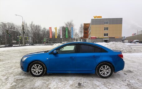 Chevrolet Cruze II, 2011 год, 740 000 рублей, 8 фотография