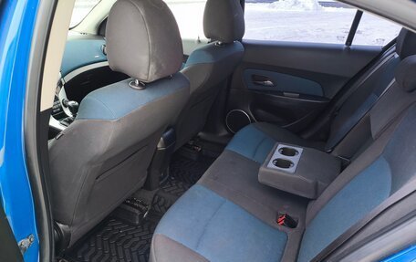 Chevrolet Cruze II, 2011 год, 740 000 рублей, 16 фотография