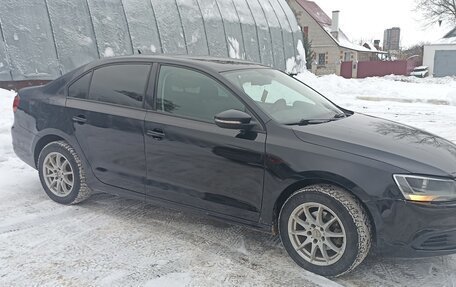 Volkswagen Jetta VI, 2012 год, 740 000 рублей, 2 фотография