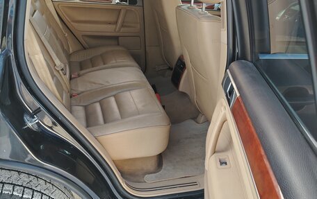 Volkswagen Touareg III, 2006 год, 1 000 000 рублей, 8 фотография