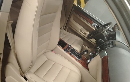 Volkswagen Touareg III, 2006 год, 1 000 000 рублей, 18 фотография