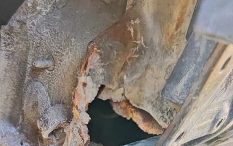 Volkswagen Touareg III, 2006 год, 1 000 000 рублей, 27 фотография