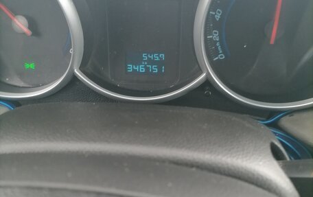 Chevrolet Cruze II, 2011 год, 600 000 рублей, 4 фотография